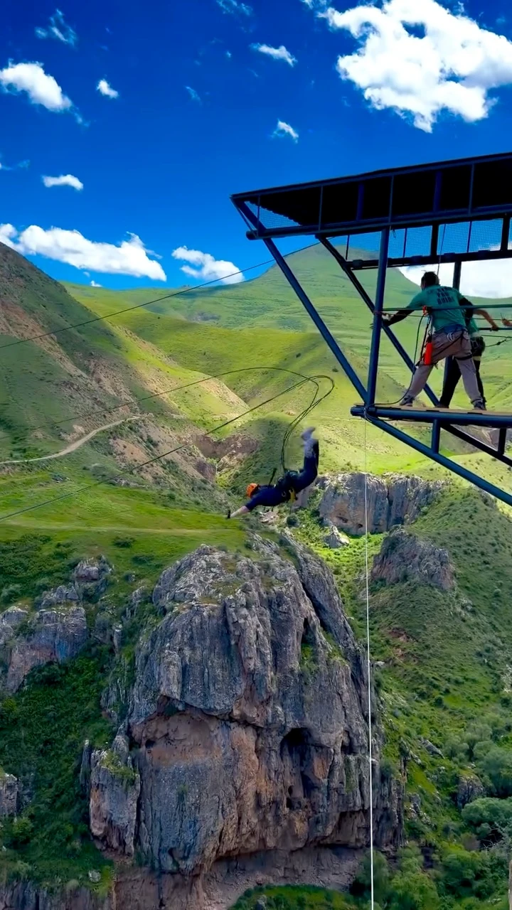 Rope Jumping in Armenia — 120-Meter Extreme Jump in Vayots Dzor