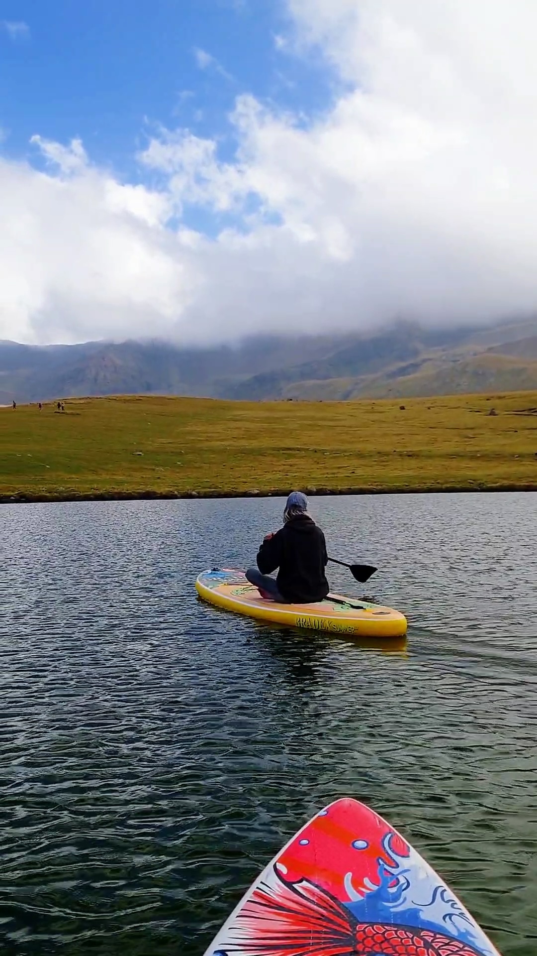 Stand-Up Paddleboarding (SUP) Tours in Armenia