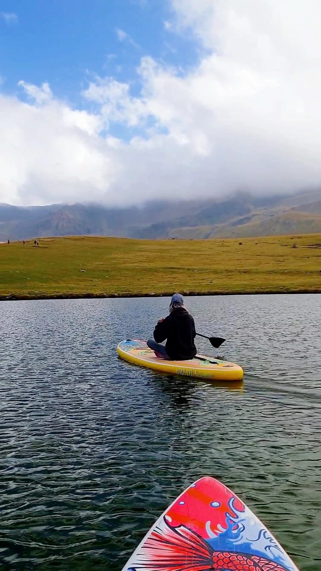 Stand-Up Paddleboarding (SUP) Tours in Armenia