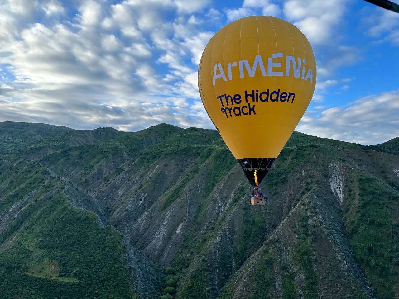 Private Luxury Hot Air Balloon Flights Over Garni, Armenia