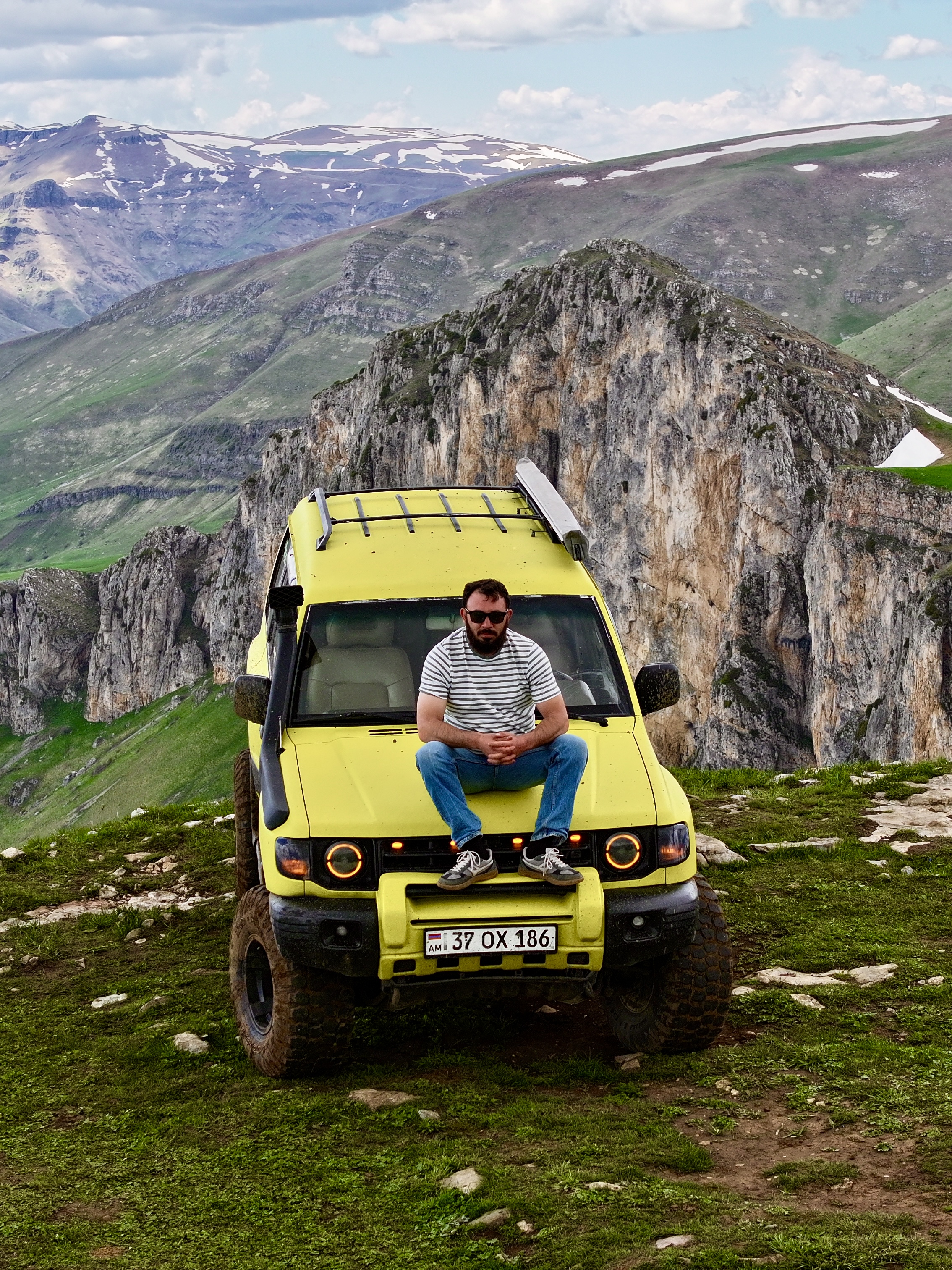 Tour Guide - Off-road driver - Abraham