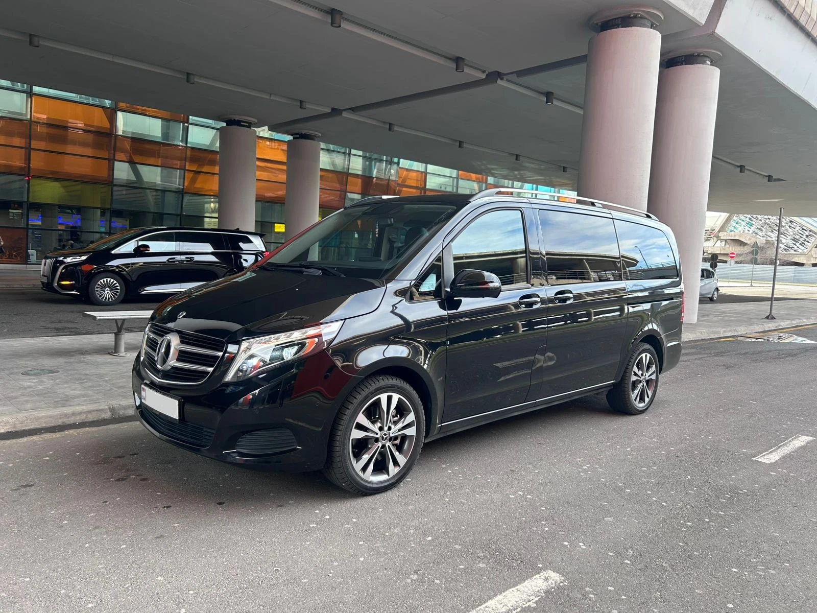 Private Zvartnots Airport Transfer to Tbilisi