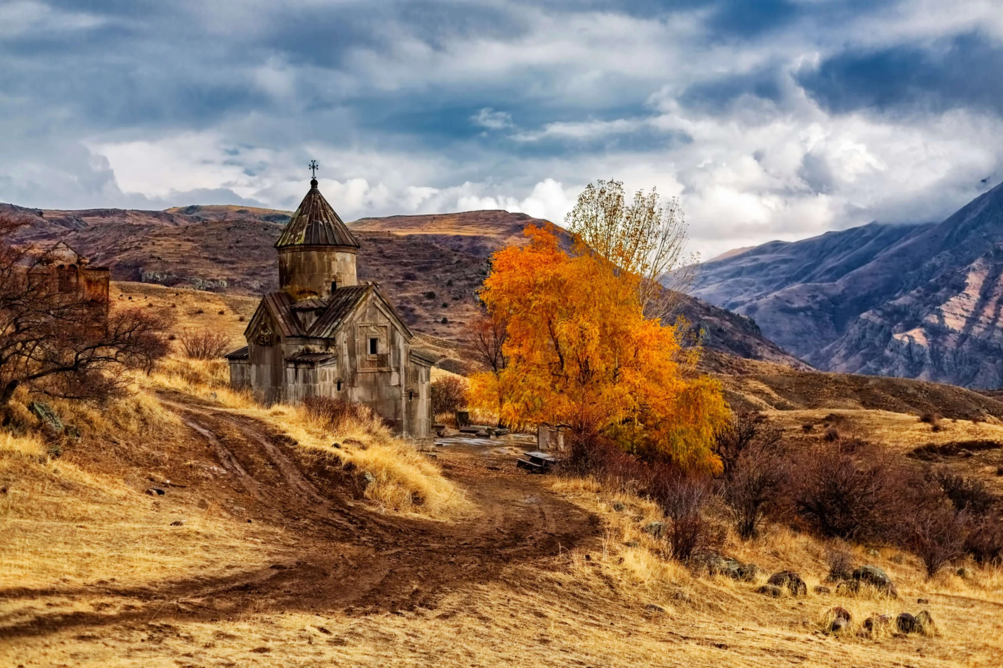 Tsakhats Kar & Smbataberd Fortress Adventure